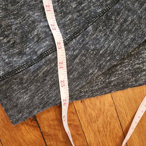 Small Grey Tentree Raglan Sweater Wrap Sweater Crewneck Pre-owned good condition - Picture 3 of 8